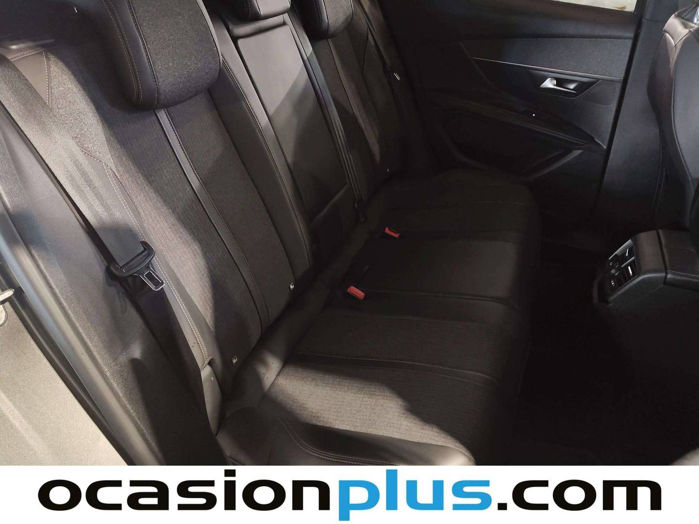 Foto Peugeot 3008 Peugeot 3008 GT Line EAT8 132 kW (180 CV)