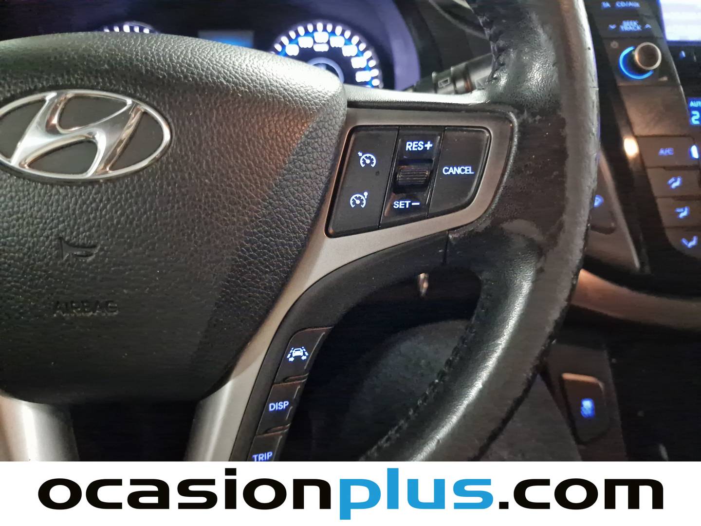 Equipamiento del Hyundai i40 Hyundai i40 CW 1.7 CRDI BlueDrive GLS Tecno (136 CV)