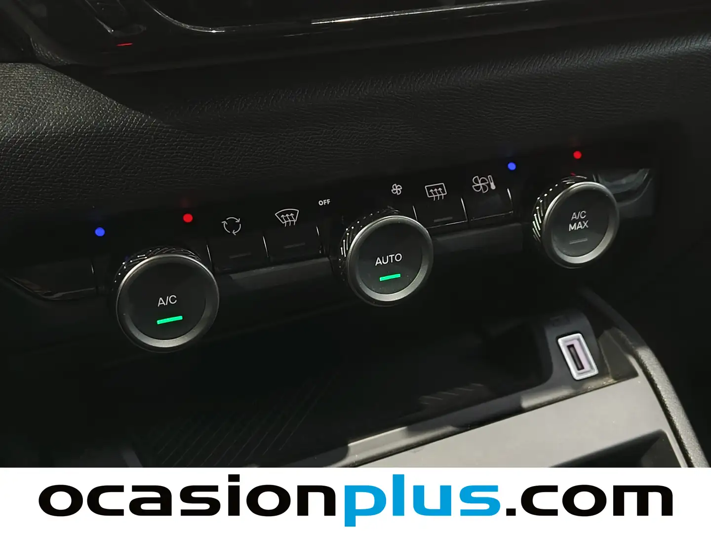 Foto Citroën C4 Citroen C4 PureTech 130 S&S 6v Feel Pack (130 CV)