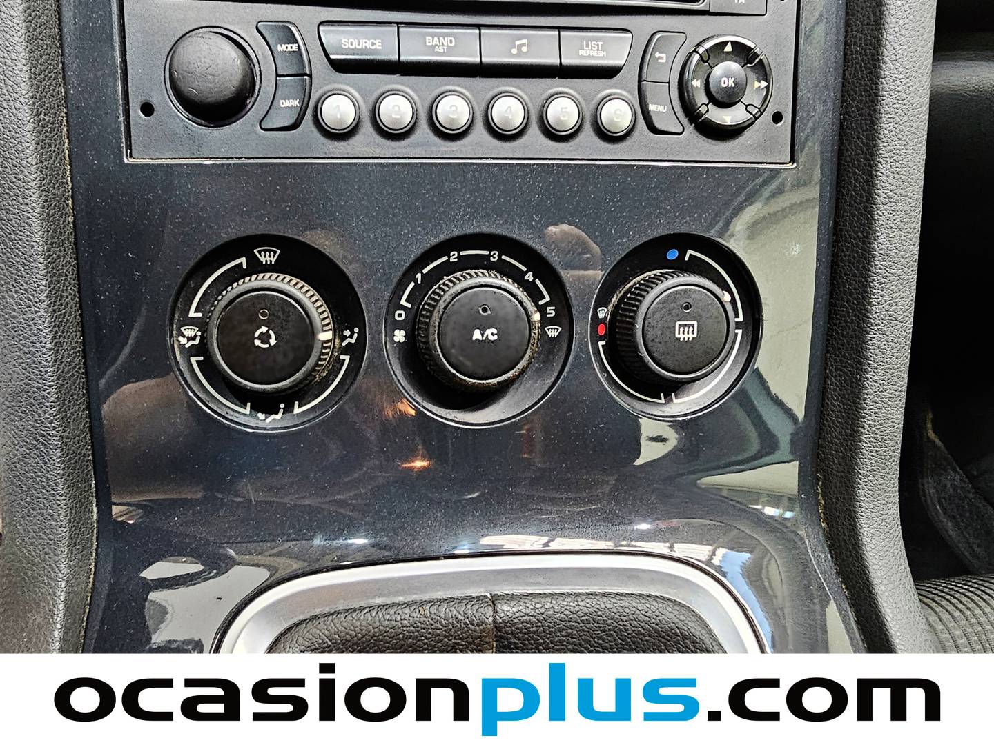 Equipamiento del Peugeot 5008 Peugeot 5008 1.6 VTi Access (120 CV)