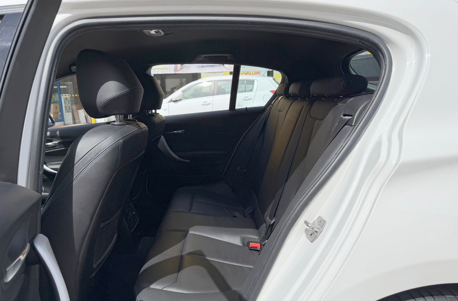 BMW Serie 1 116d Pack M - foto 15