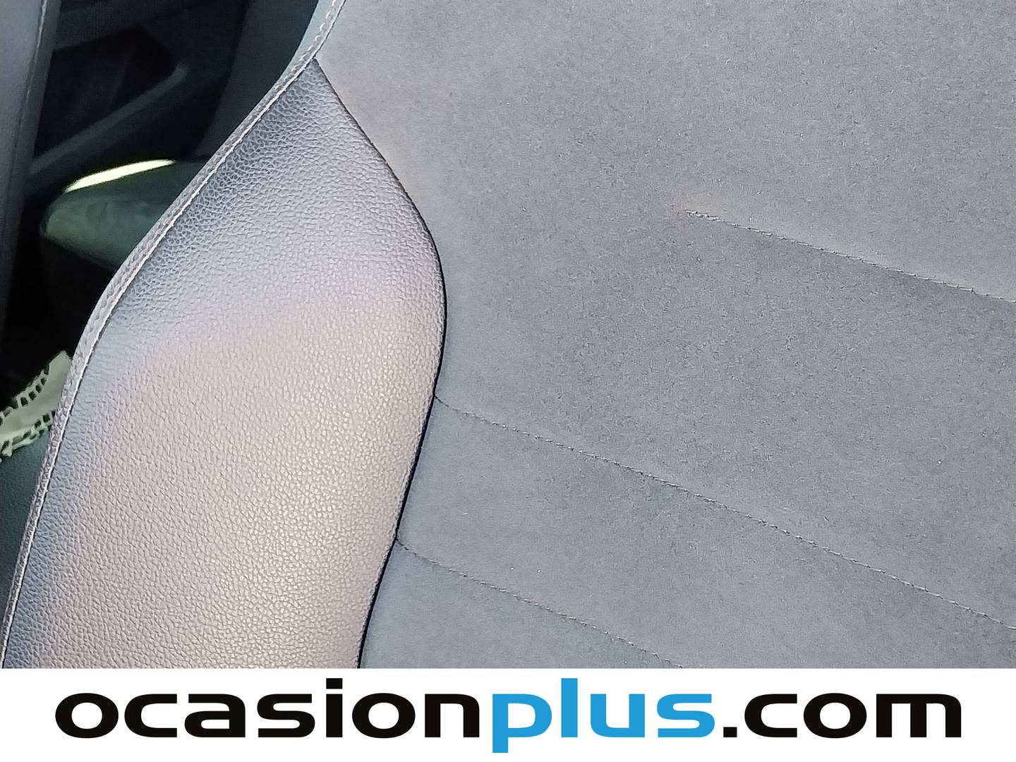 Foto Seat Arona SEAT Arona 1.5 TSI S&S FR XL DSG (150 CV)