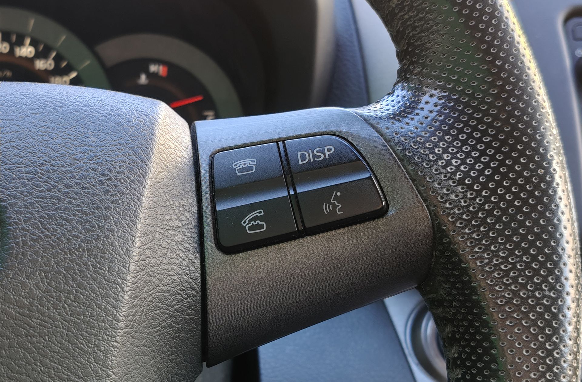 Toyota RAV4 2.2D-4D Advance 4x2 - foto 31