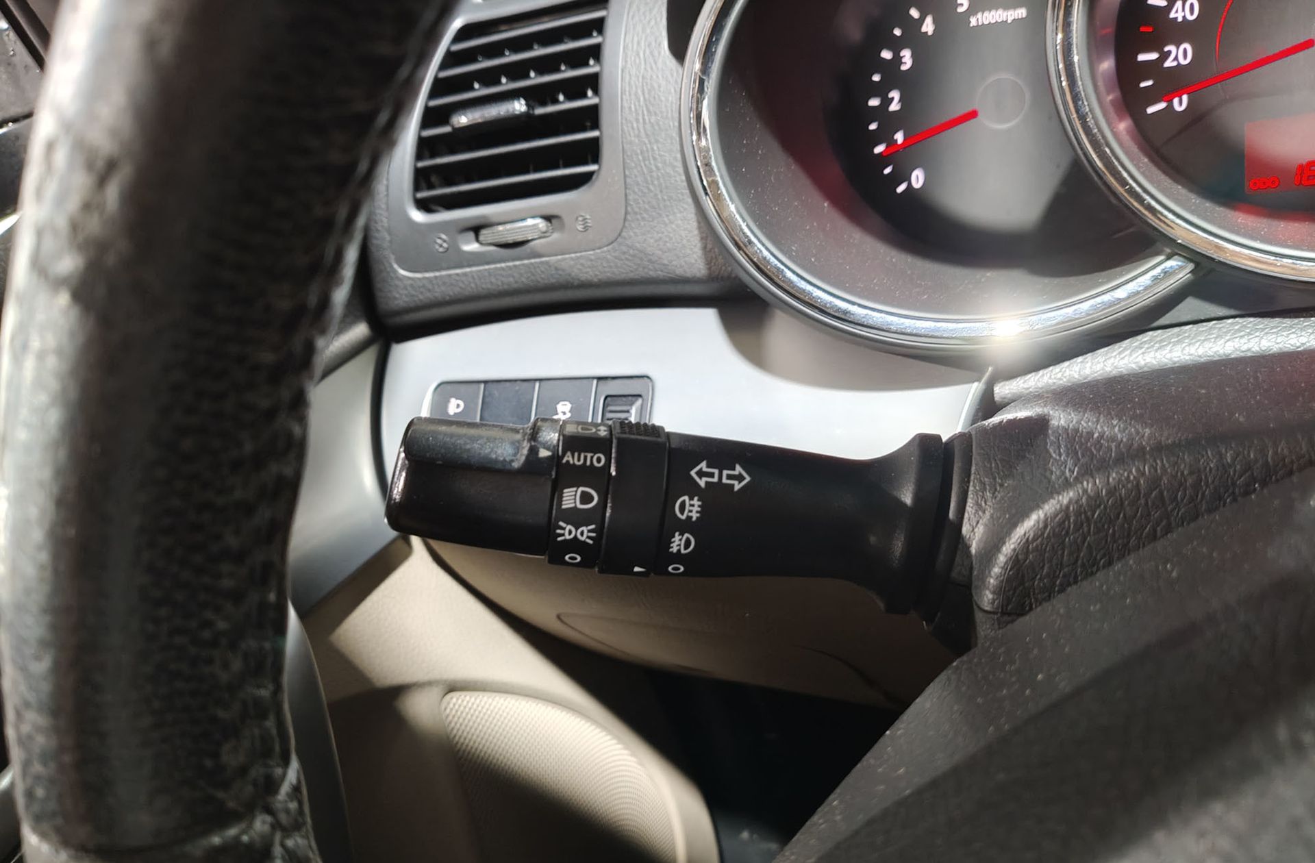 Kia Sorento 2.0 CRDi Drive 4x2 7 plazas - foto 25