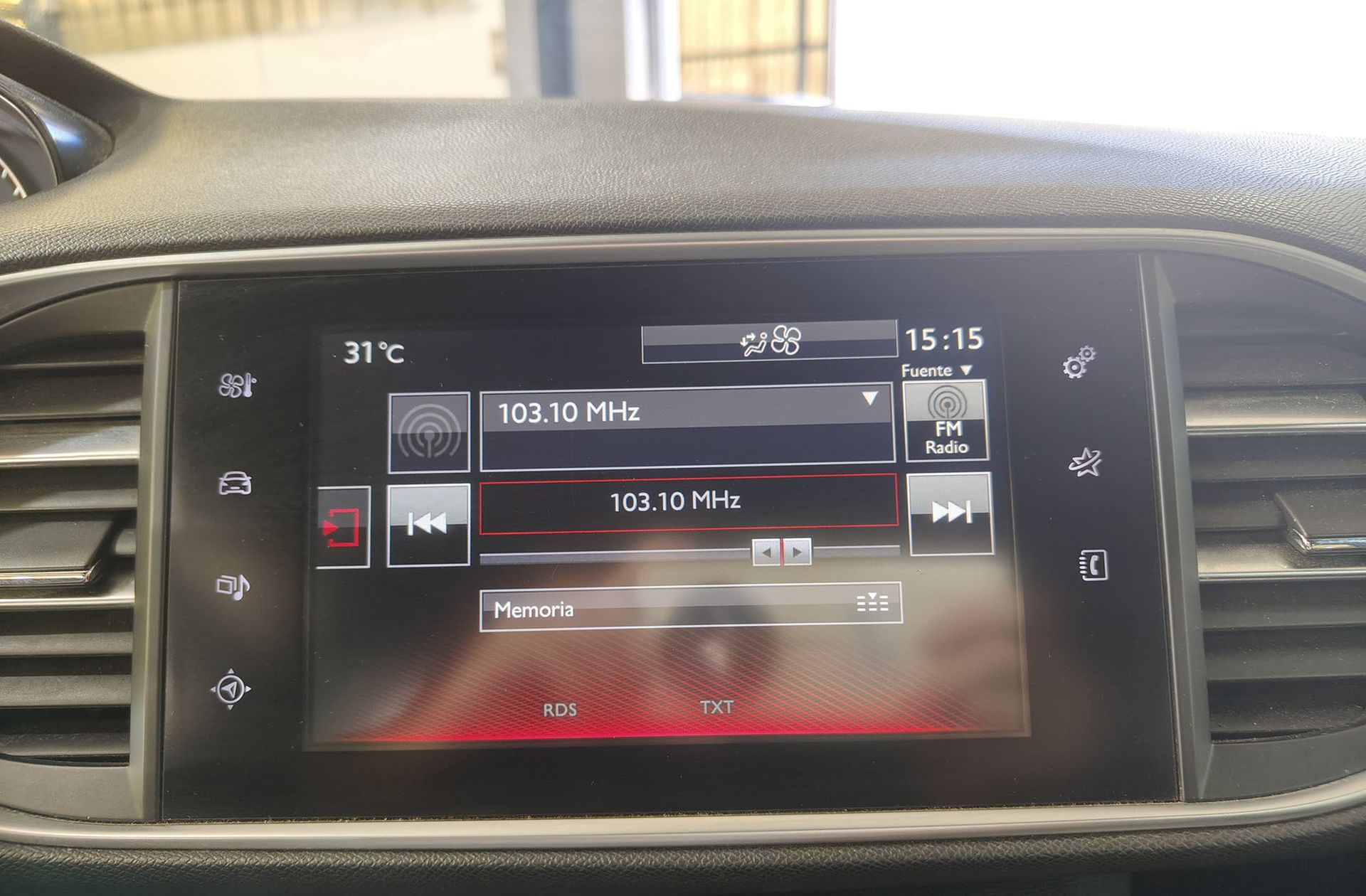 Peugeot 308 SW 2.0 BlueHDi GT Line - foto 31