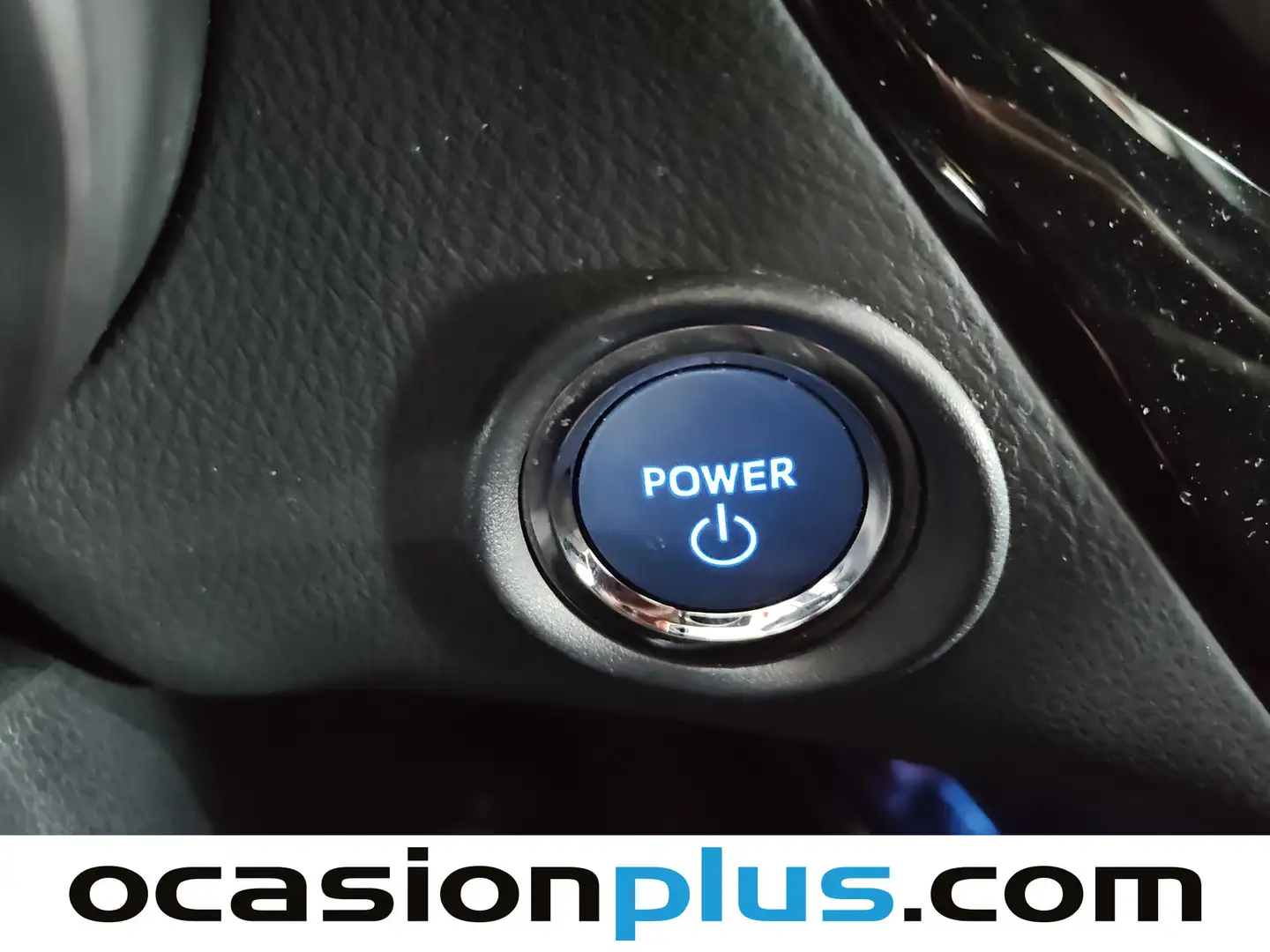 Foto Toyota C-HR Toyota C-HR 1.8 125H Dynamic Plus (122 CV)