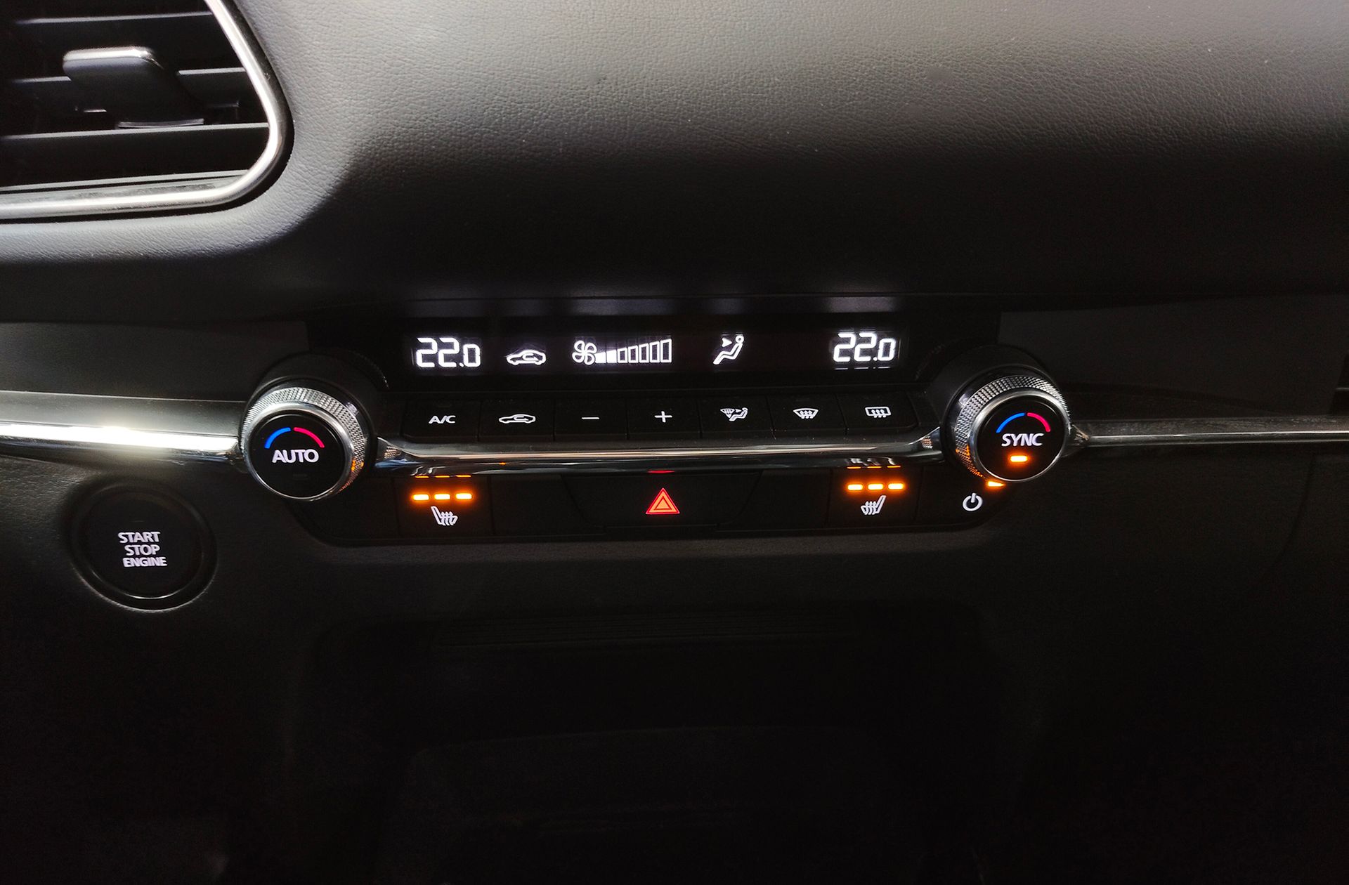 Mazda CX-30 e-Skyactiv G Homura - foto 36