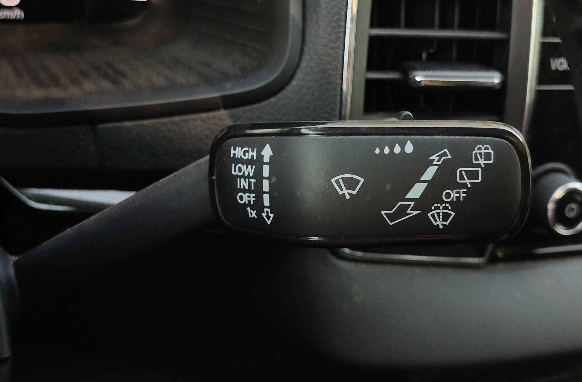 Škoda Karoq 1.5 TSI ACT Style DSG - foto 35
