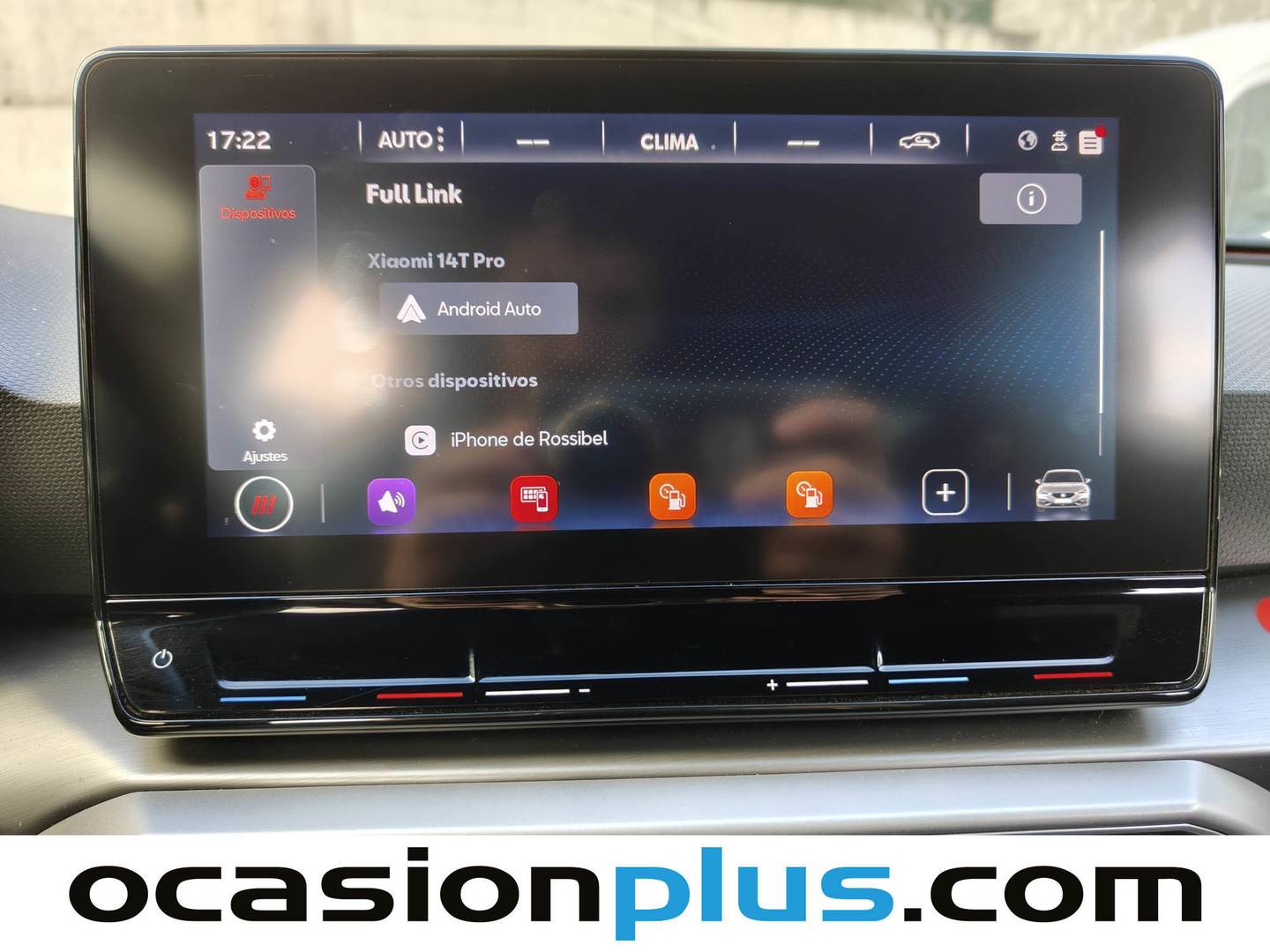 Extras y acabados del Seat León Seat León 1.0 eTSI S&S FR 25 Aniversario DSG (110 CV)