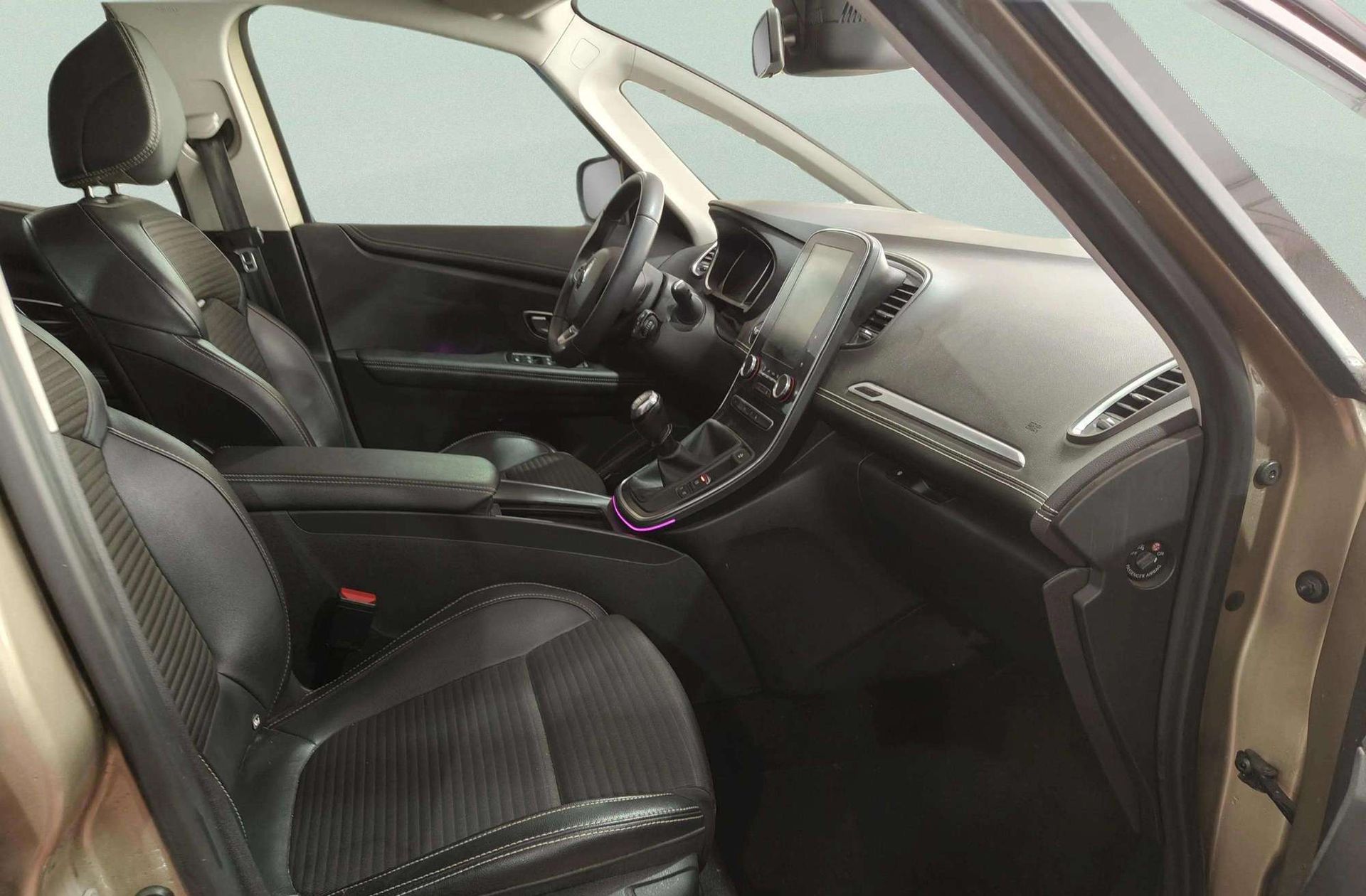 Renault Scénic Zen TCe GPF - foto 21