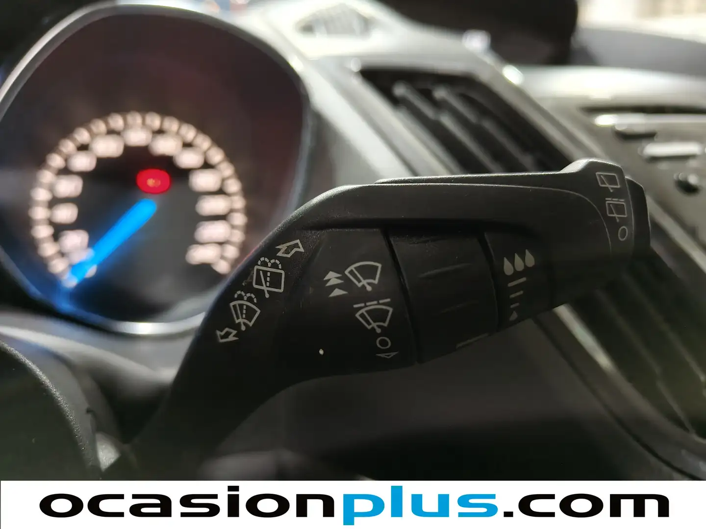 Foto Ford Kuga Ford Kuga 2.0 TDCI S&S Titanium 4x2 (120 CV)