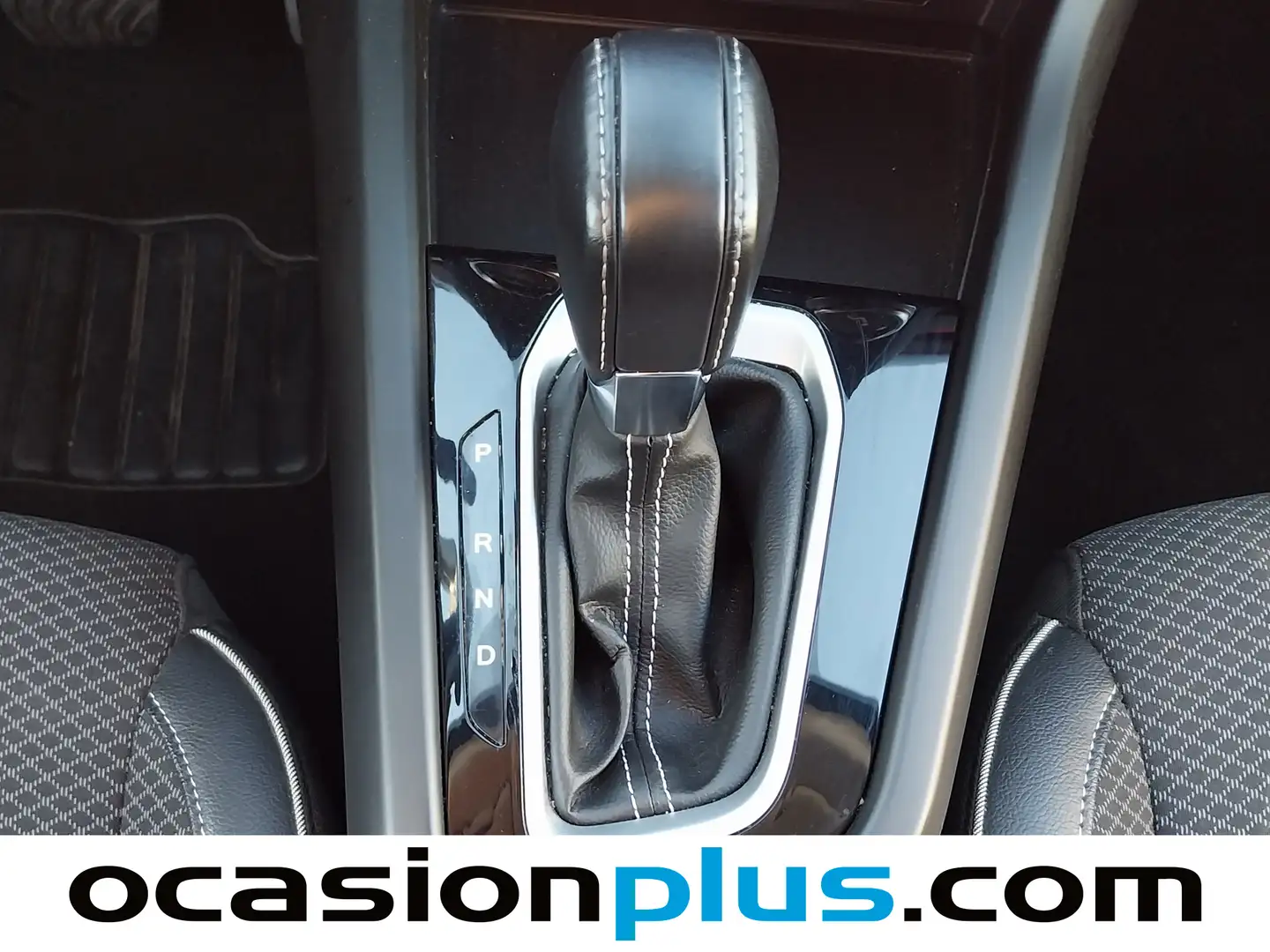 Foto Renault Arkana Renault Arkana Techno TCe 140 Mild hybrid EDC (140 CV)