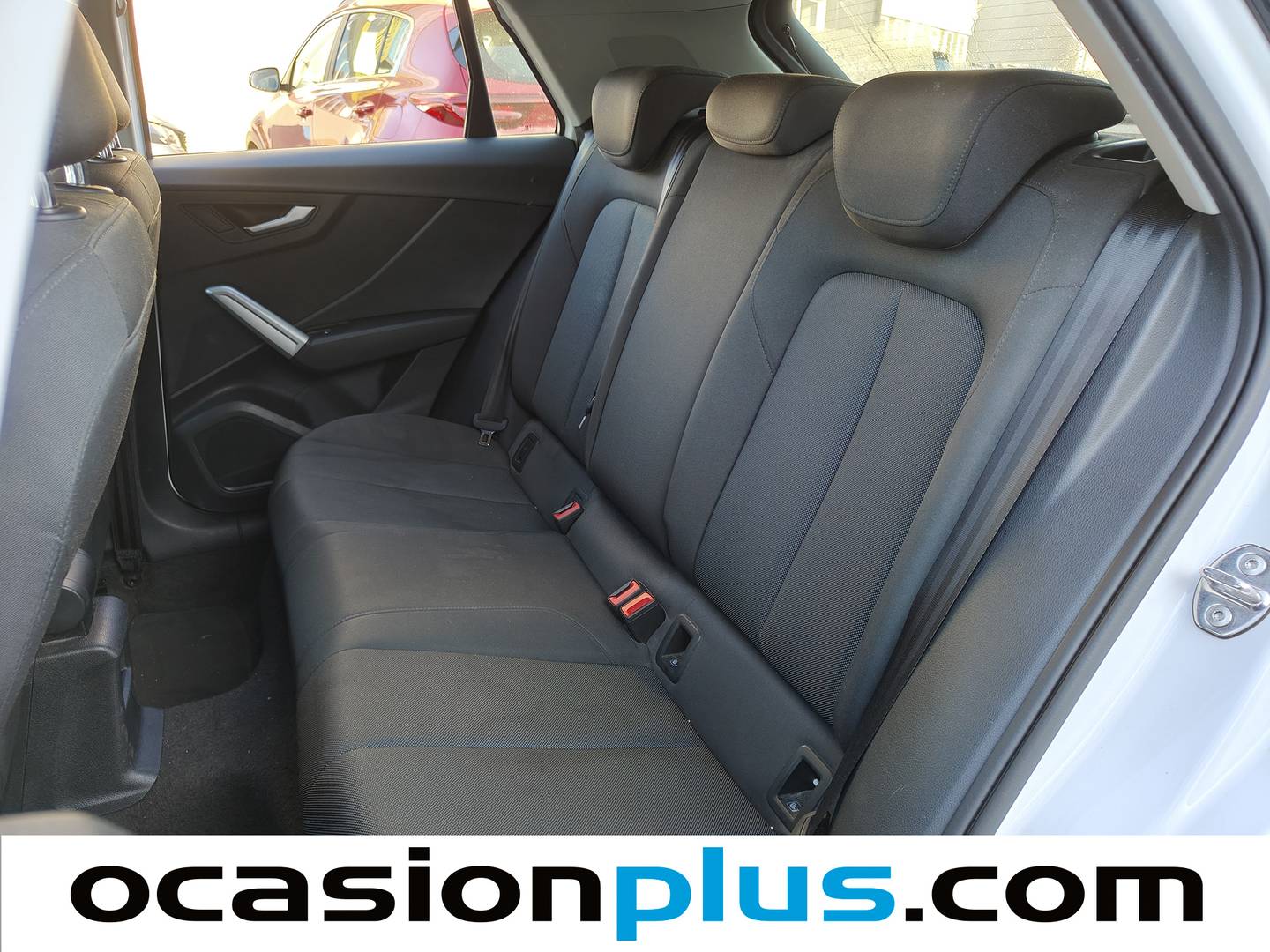 Foto Audi Q2 Audi Q2 Advanced 30 TDI  (116 CV)