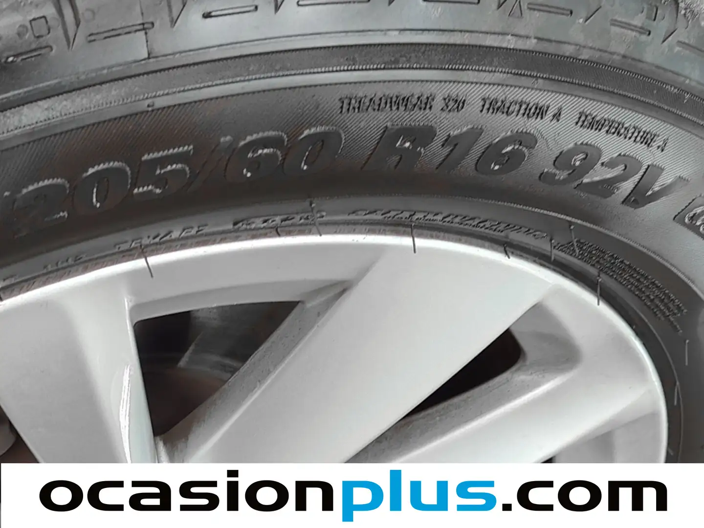 Foto Skoda Kamiq Skoda Kamiq 1.0 TSI Ambition  (110 CV)