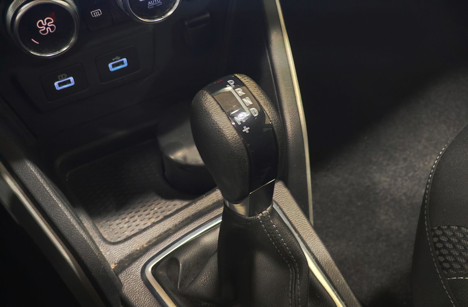 Dacia Duster Prestige TCe EDC - foto 5