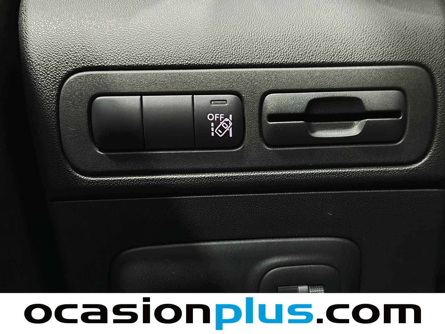 Acabados Citroën C3 Aircross Citroën C3 Aircross PureTech 130 Shine Pack EAT6 (131 CV)