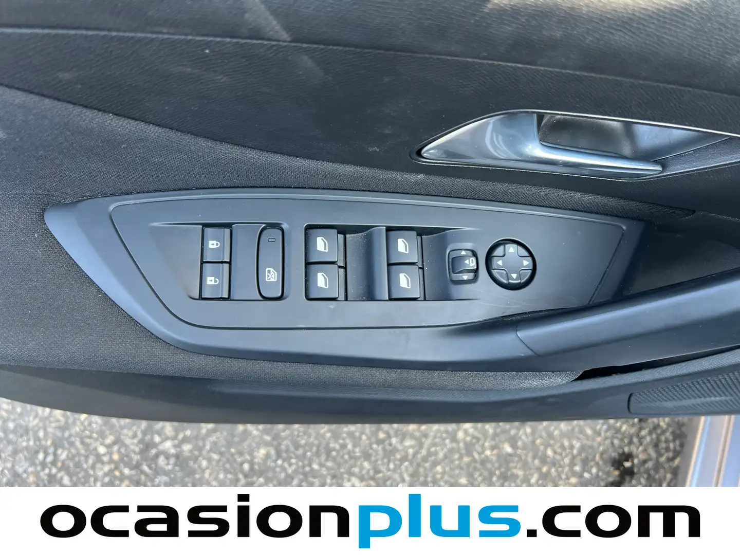 Foto Peugeot 308 Peugeot 308 PureTech 130 S&S Active Pack EAT8 (130 CV)