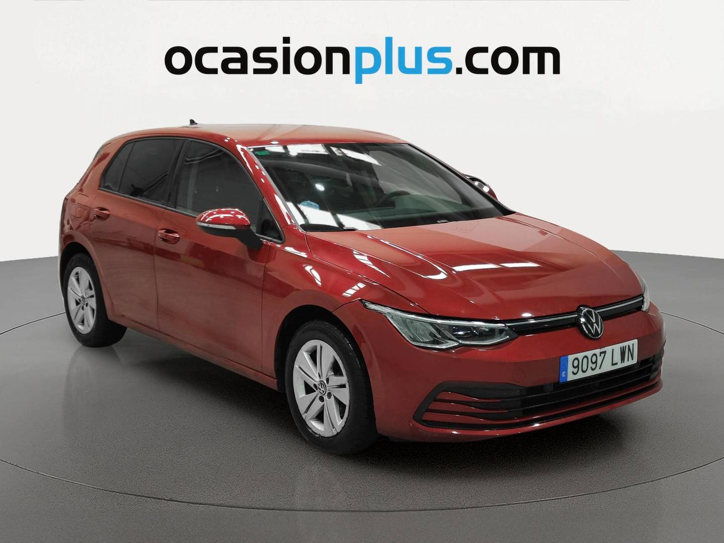 Foto delantera Volkswagen Golf Volkswagen Golf Life 1.0 eTSI (110 CV) DSG derecha