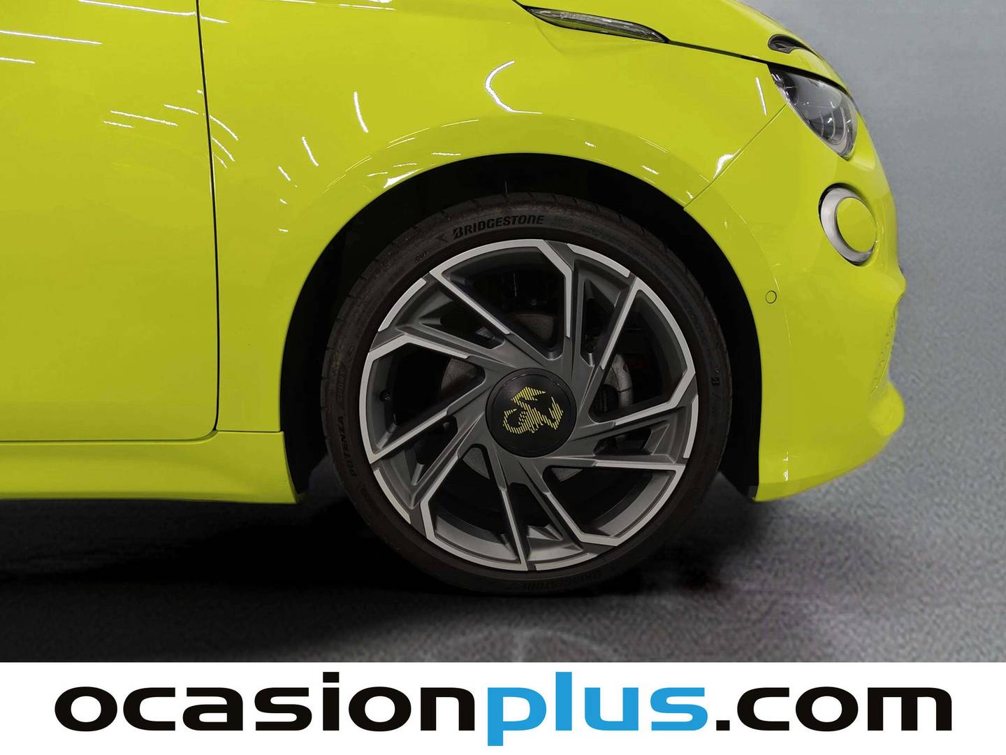 Abarth 500 Abarth 500e 42kwh Scorpionissima (155 CV) seminuevo