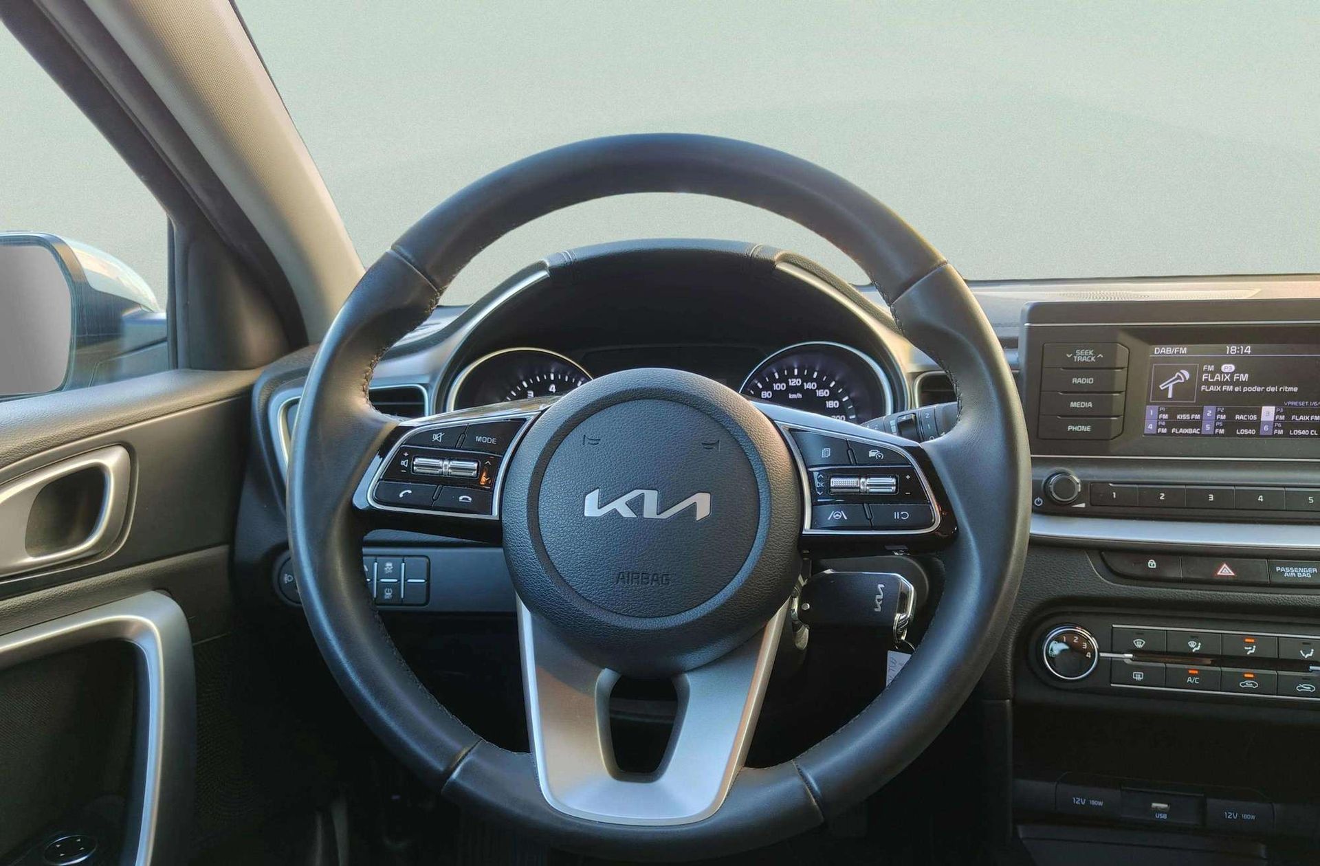 Kia Ceed 1.0 T-GDi Concept - foto 19