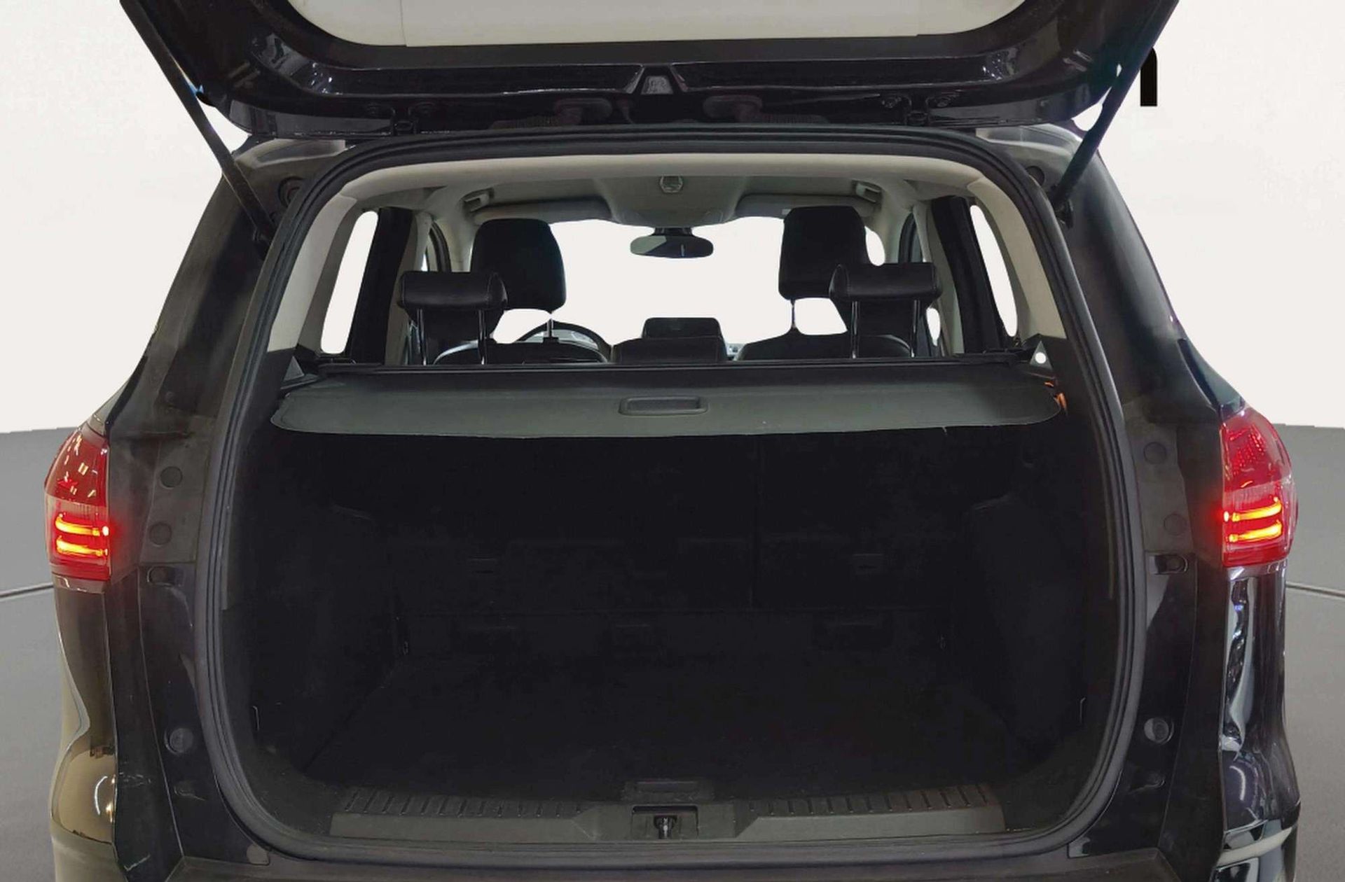 Ford Kuga 1.6 EcoBoost Titanium 4x2 - foto 19