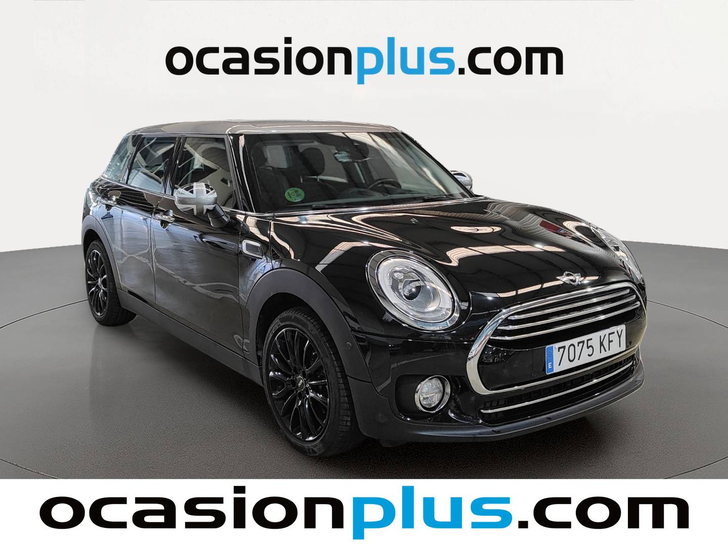Foto delantera Mini CLUBMAN Mini MINI Clubman Cooper D (150 CV) derecha