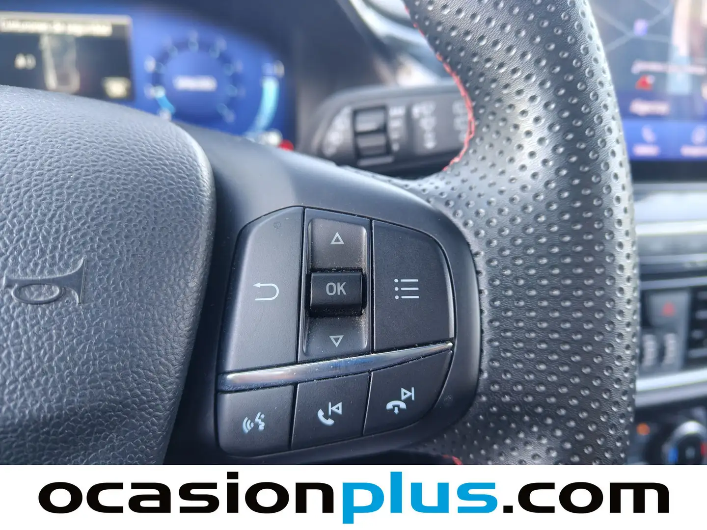 Foto Ford Puma Ford Puma 1.0 EcoBoost MHEV ST-Line  (125 CV)