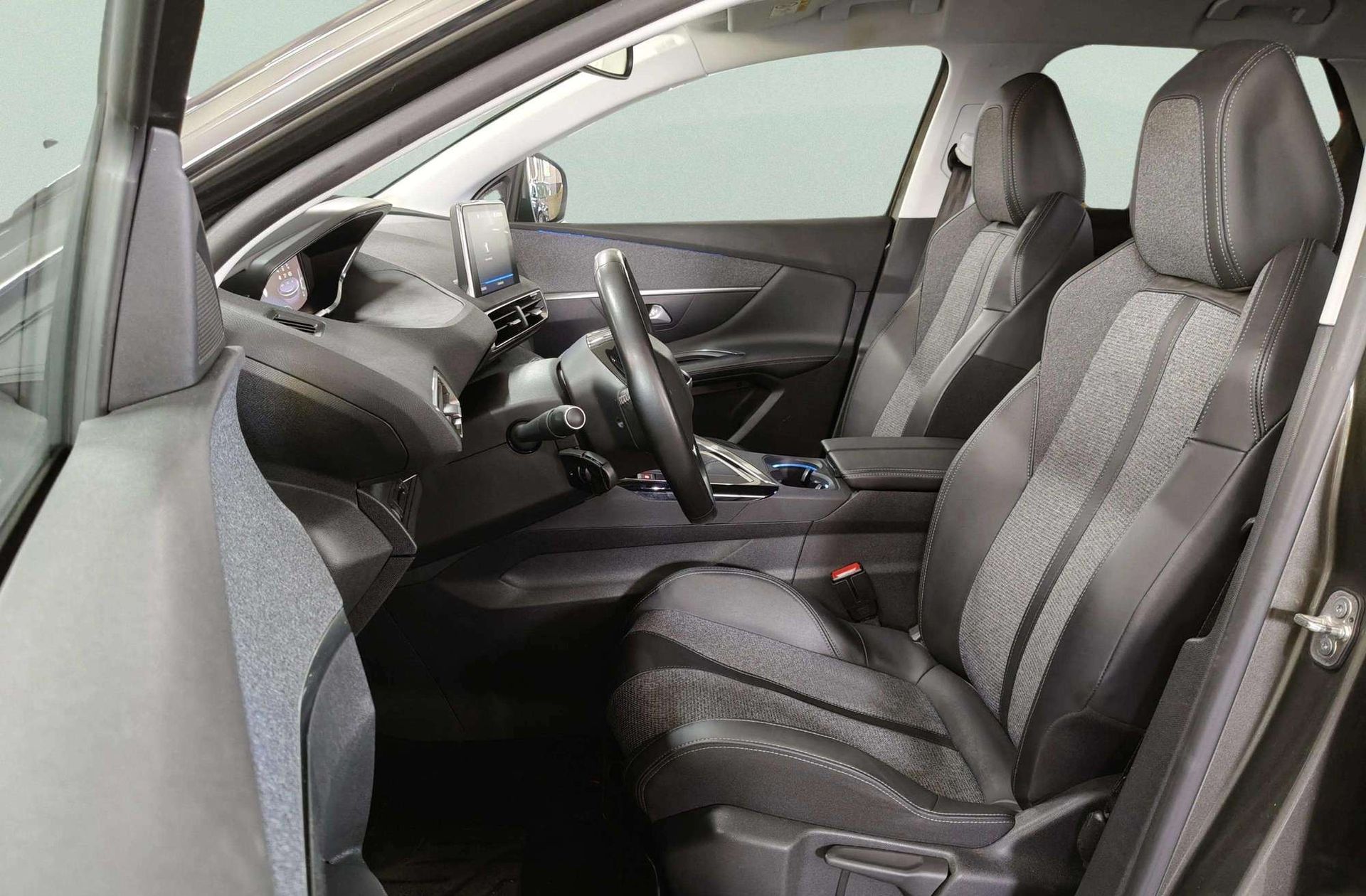 Peugeot 3008 PureTech 130 Allure - foto 12