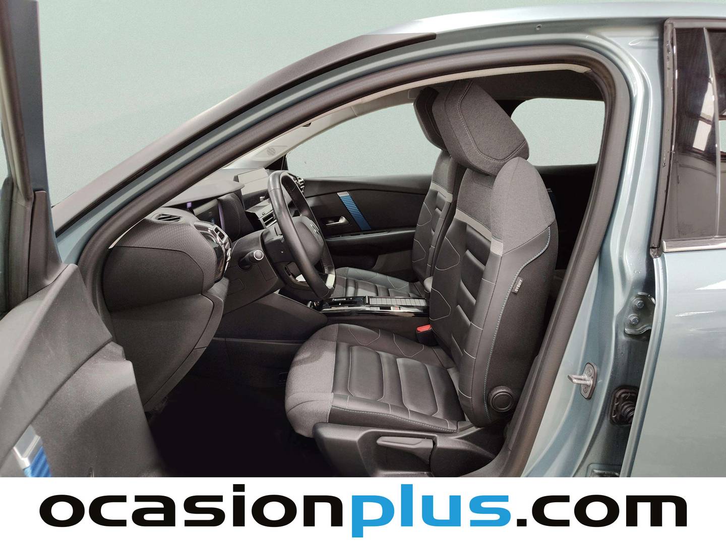 Foto Citroën ë-C4 Citroen ë-C4 eléctrico 50kWh Shine (136 CV)