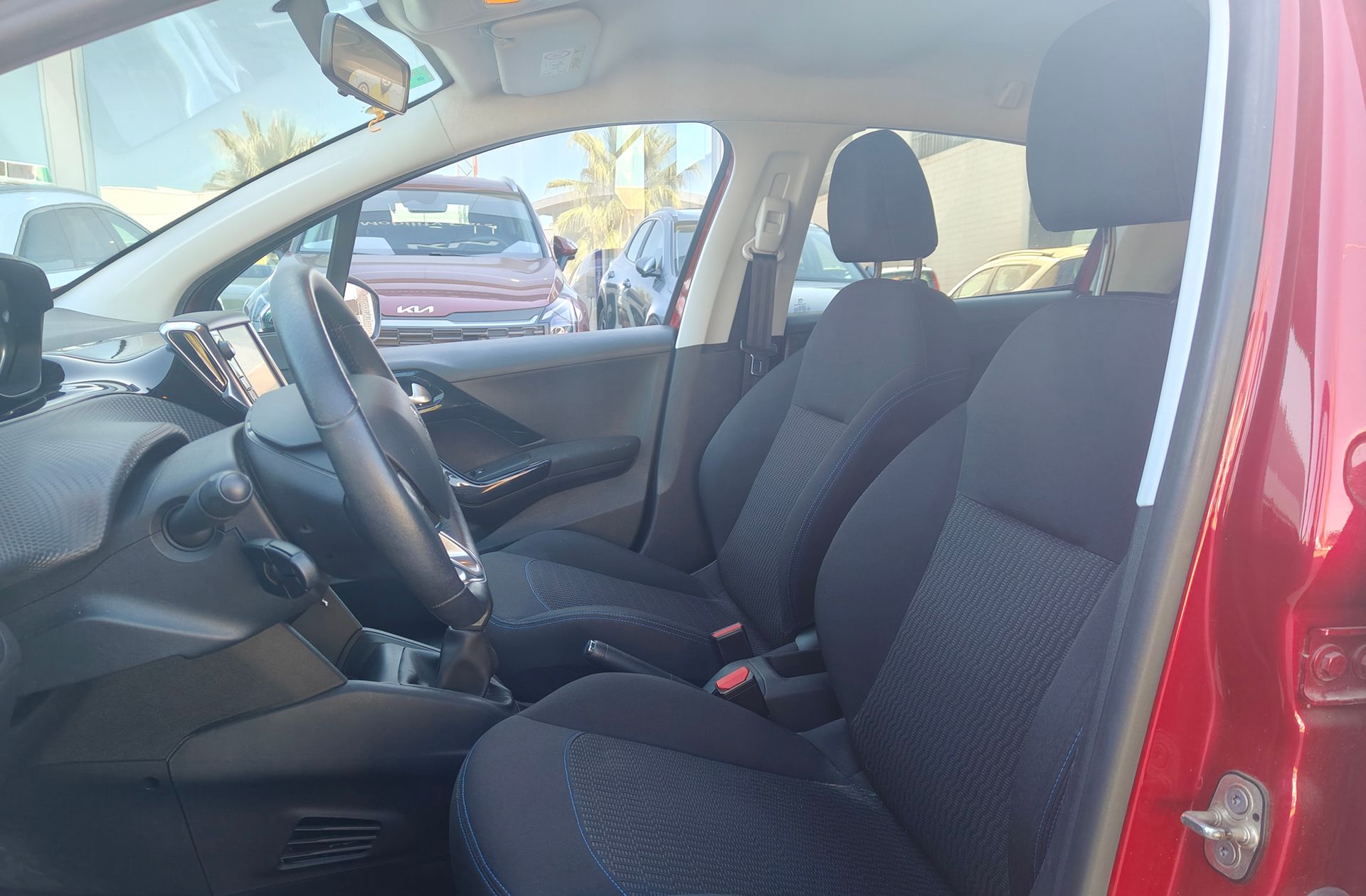 Peugeot 208 PureTech 82 Style - foto 7
