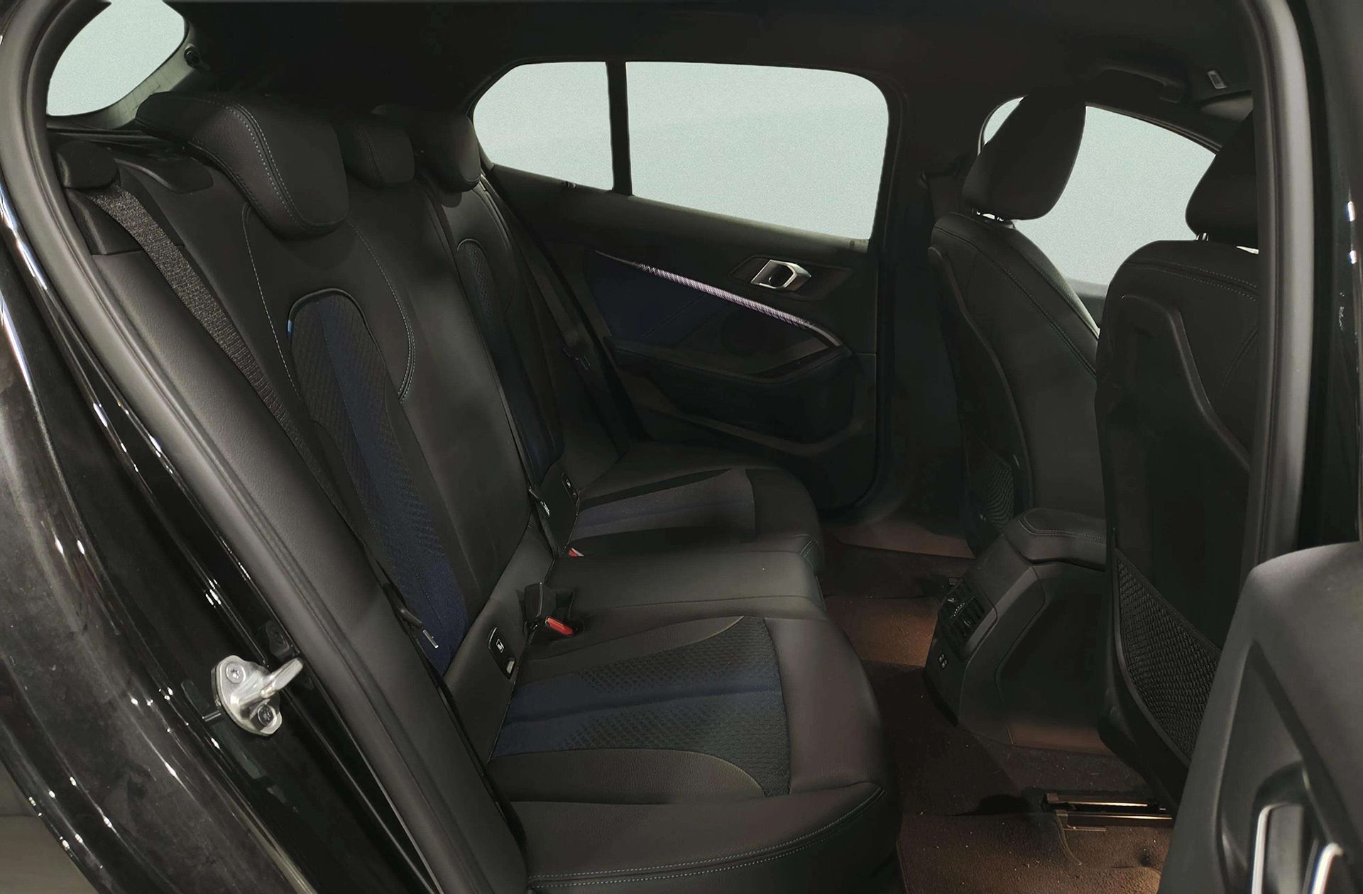BMW Serie 1 116d Pack M - foto 18