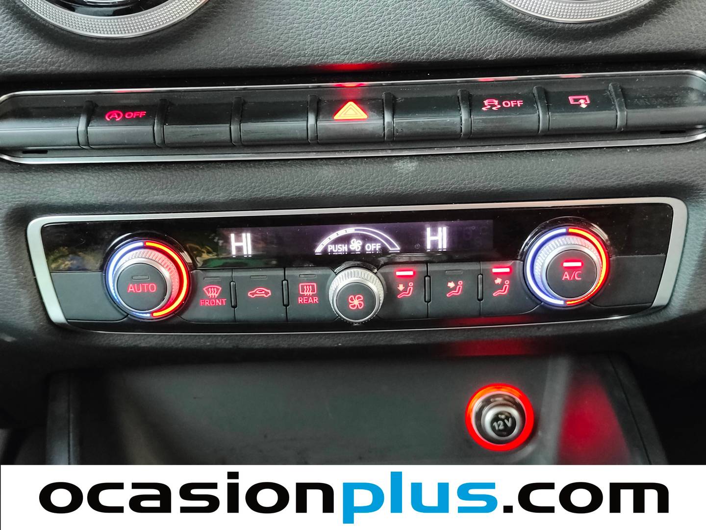 Foto Audi A3 Audi A3 Attraction Edición Especial 1.6 TDI (105 CV)