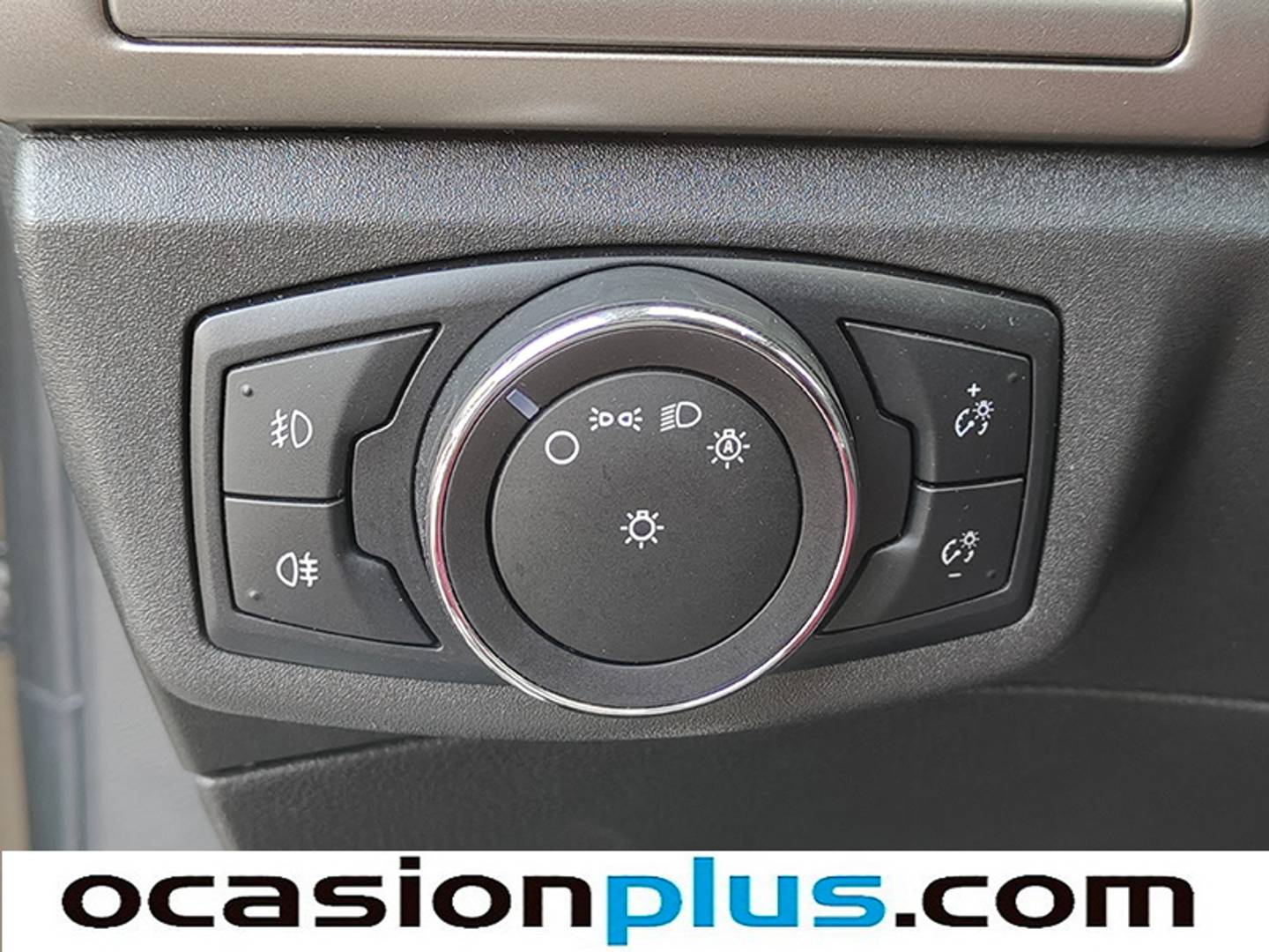 Foto Ford Mondeo Ford Mondeo 2.0 TDCI Sedan Vignale Powershift (180 CV)