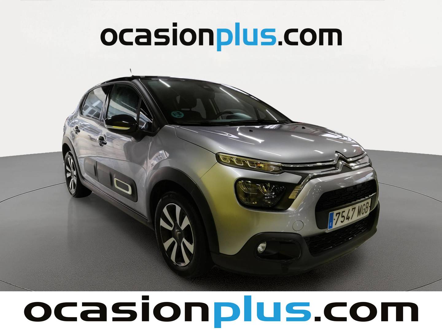 Foto delantera Citroën C3 Citroen C3 PureTech 110 S&S Shine (110 CV) derecha