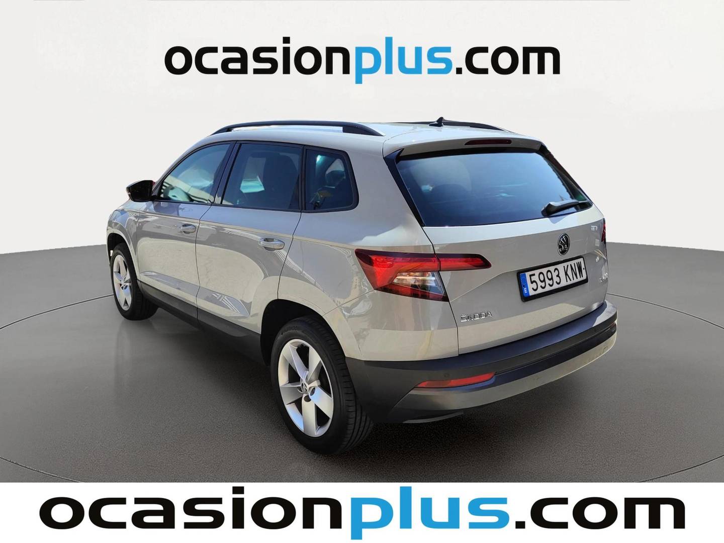 Foto trasera Skoda Karoq Skoda Karoq 1.6 TDI Ambition (115 CV) izquierda
