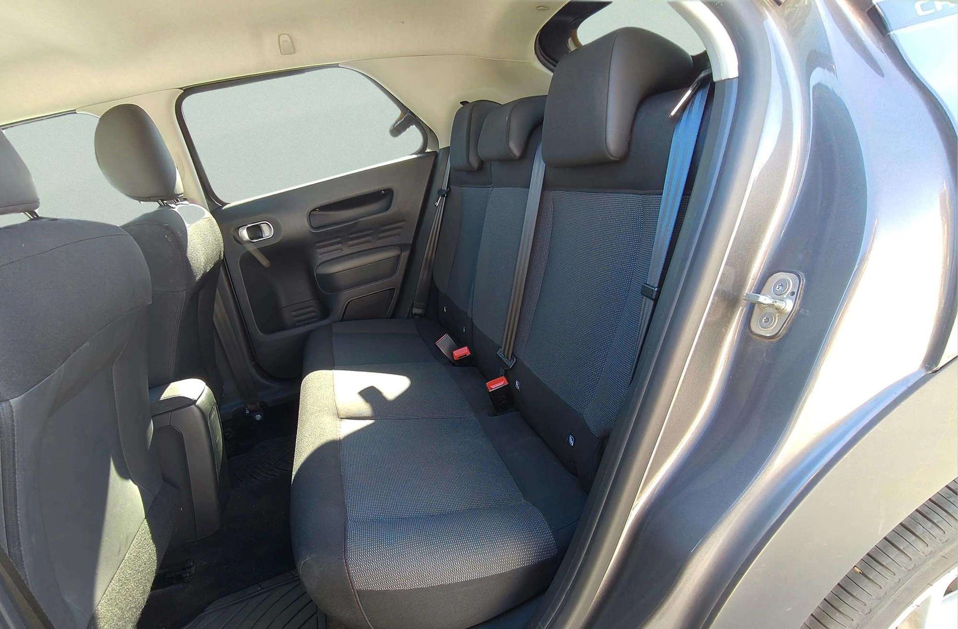 Citroën C4 Cactus PureTech 110 Feel - foto 11