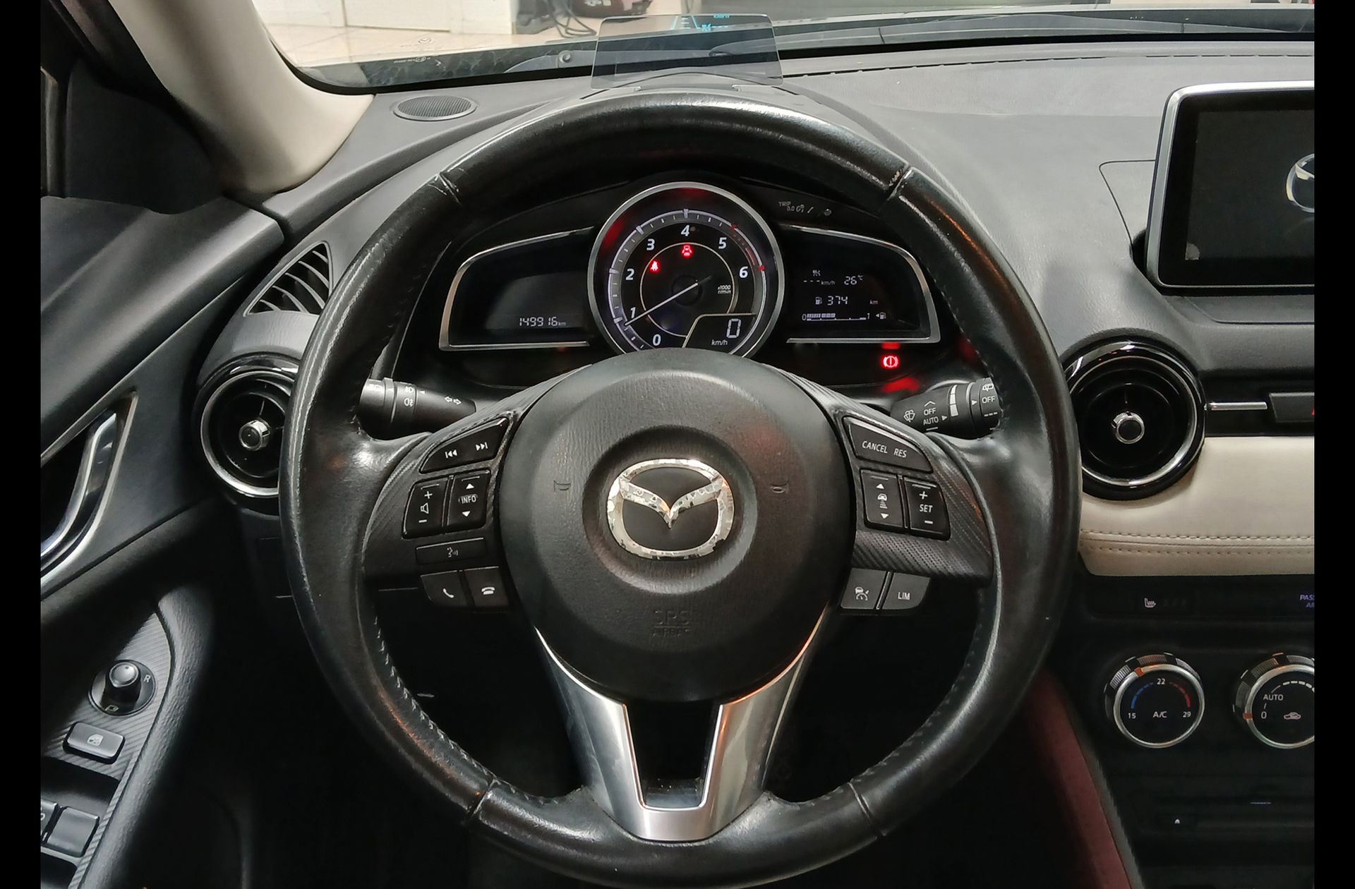 Mazda CX-3 1.5 DE Skyactiv Luxury White 2WD - foto 23