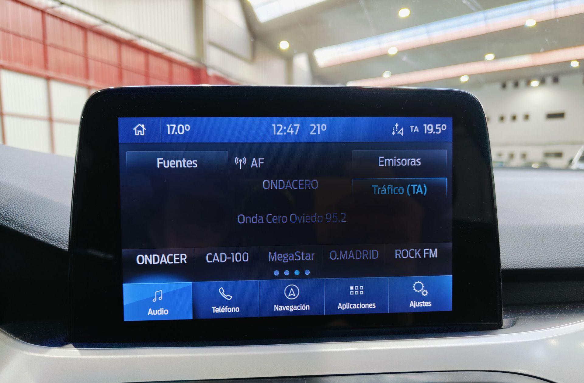 Ford Focus 1.0 EcoBoost MHEV Trend+ - foto 30