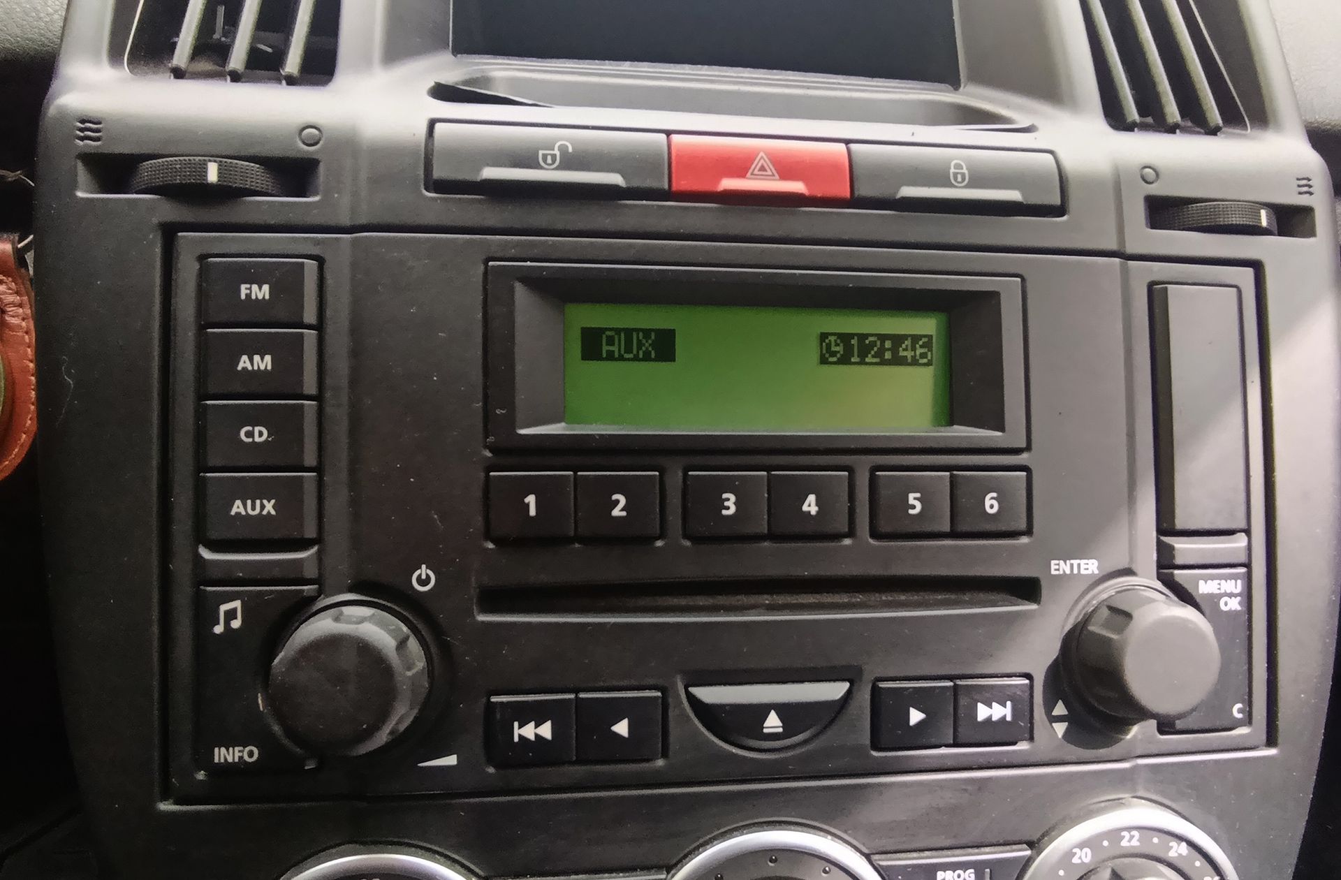 Land Rover Freelander 2.2 Td4 SE CommandShift - foto 28
