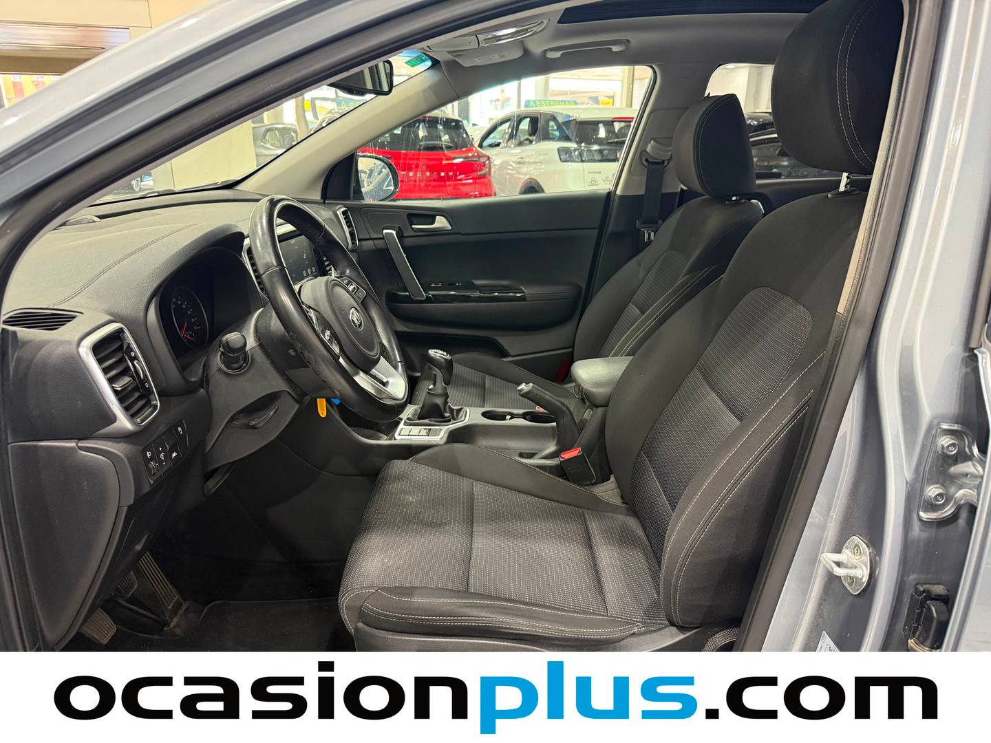 Foto asientos delanteros KIA Sportage KIA Sportage 1.6 CRDi Drive 4x2 (115 CV)