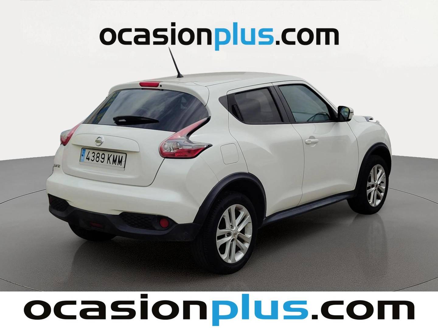 Foto trasera Nissan JUKE Nissan Juke 1.2 DIG-T Acenta 4x2 (115 CV) derecha