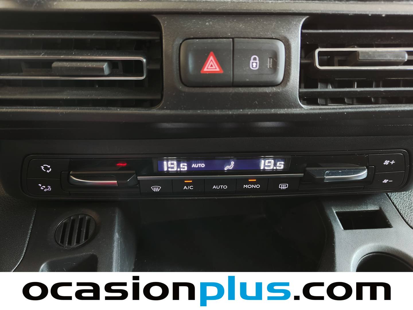 Equipamiento del Opel Combo Life Opel Combo Life 1.5 TD S&S Edition Plus L (131 CV)