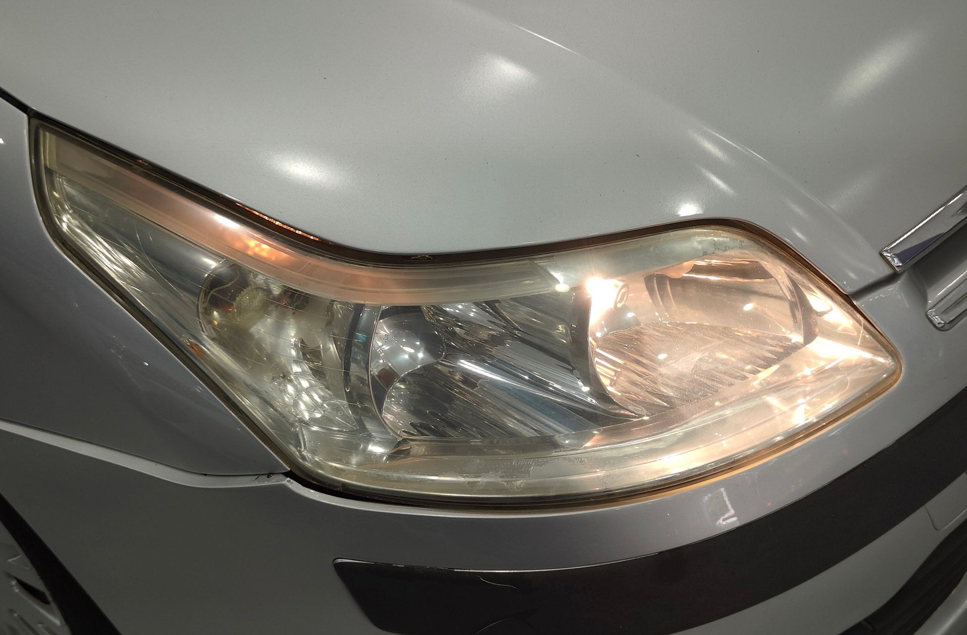 Citroën C4 1.6 HDi LX - foto 11