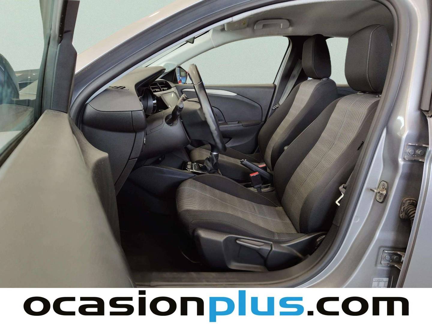 Foto asientos delanteros Opel Corsa Opel Corsa 1.2 XEL S&S Edition (75 CV)