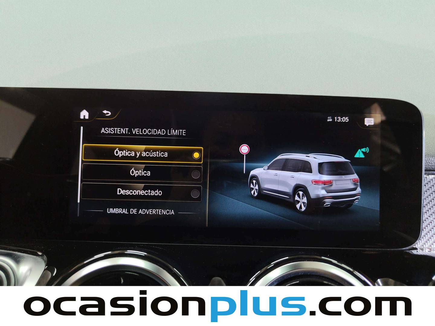 Foto Mercedes GLB Mercedes-Benz GLB 200 d (150 CV) Pack AMG