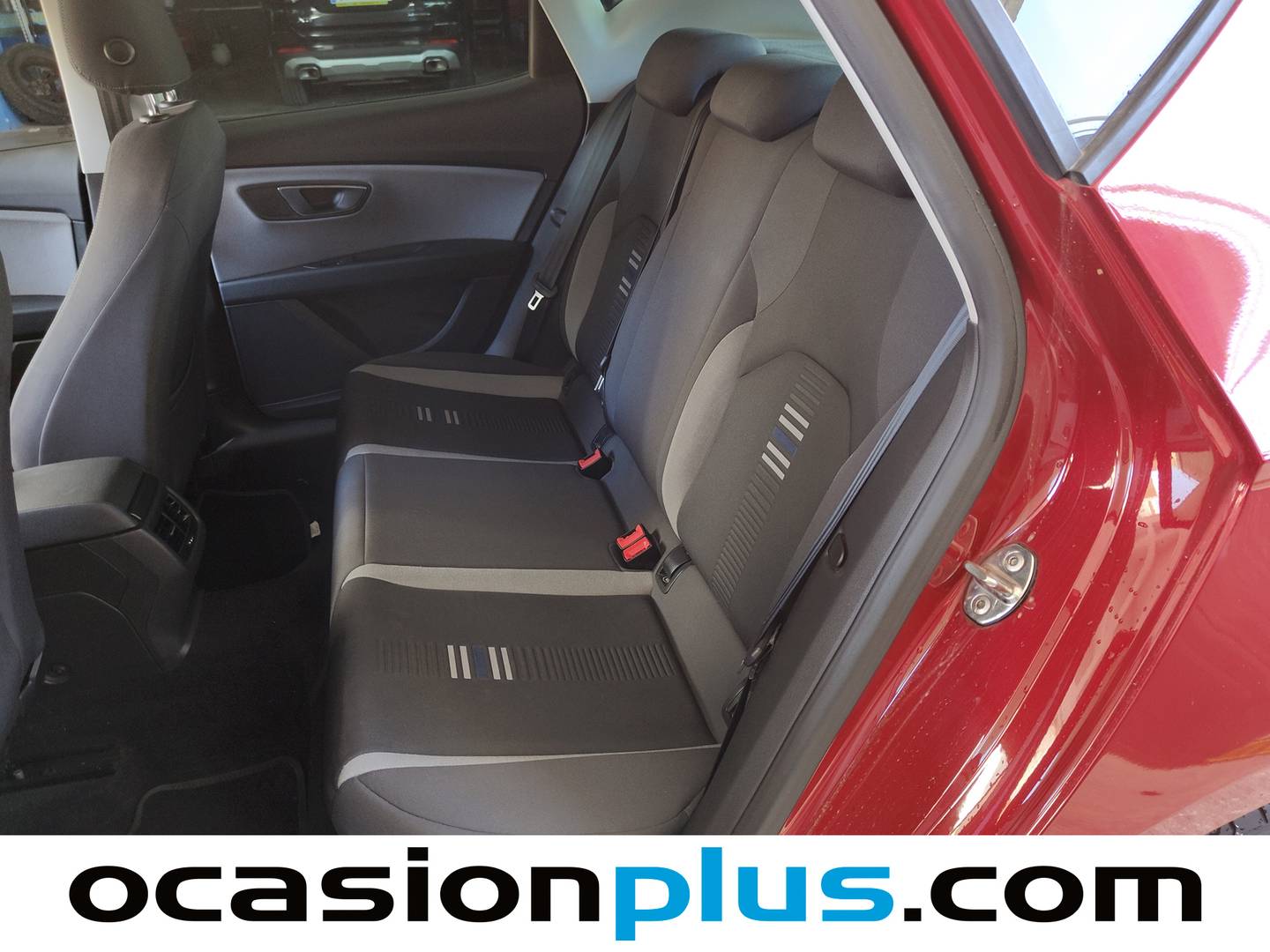 Foto asientos traseros Seat León Seat León 1.6 TDI S&S Style Visio Edition (115 CV)