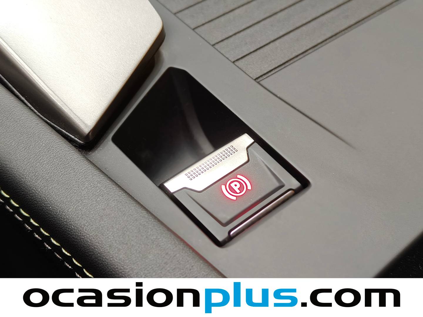 Peugeot 408 Peugeot 408 PHEV 225 GT e-EAT8 (225 CV) al mejor precio