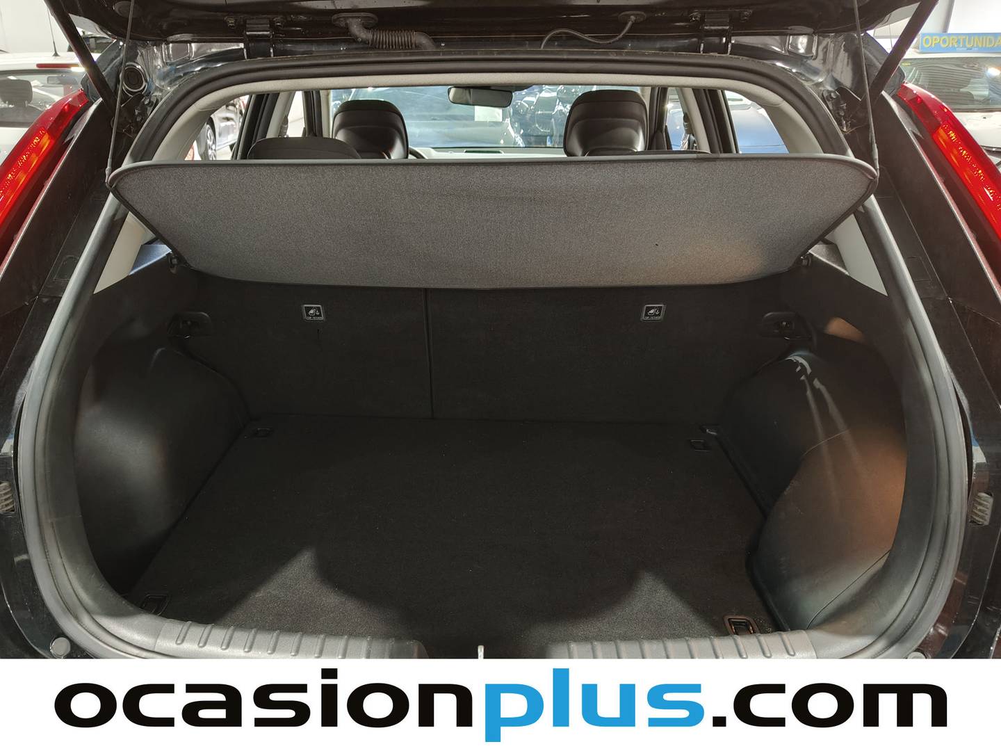 Foto KIA Niro Kia Niro 1.6 GDi PHEV Híbrido Concept (183 CV)