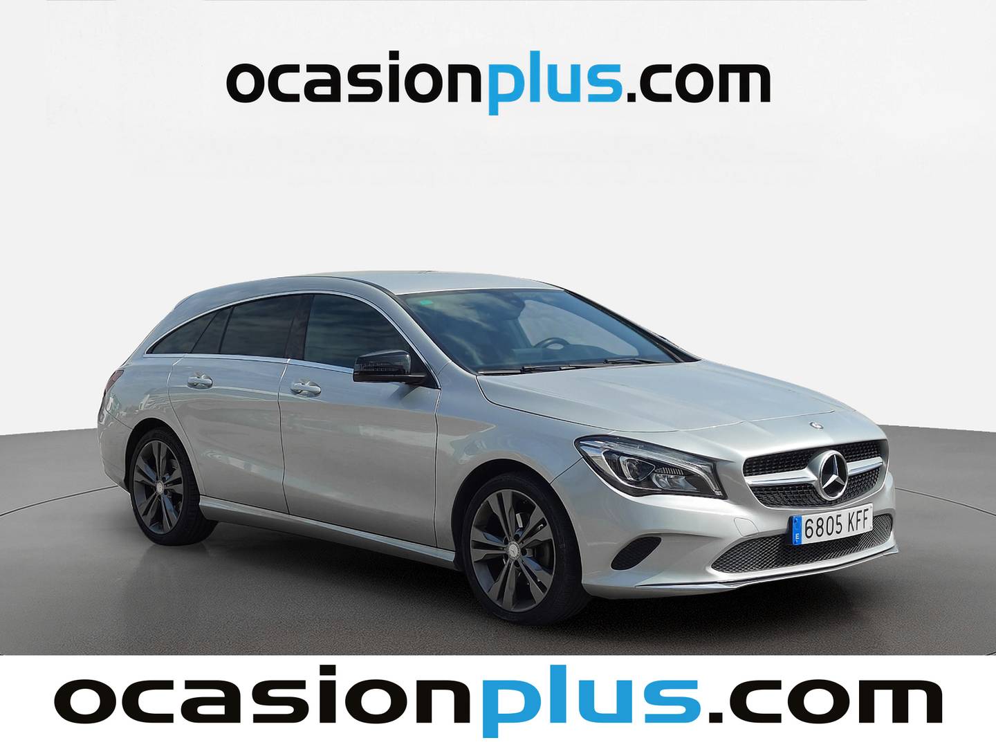 Foto delantera Mercedes CLA Mercedes CLA Shooting Brake 200 d (136 CV) derecha