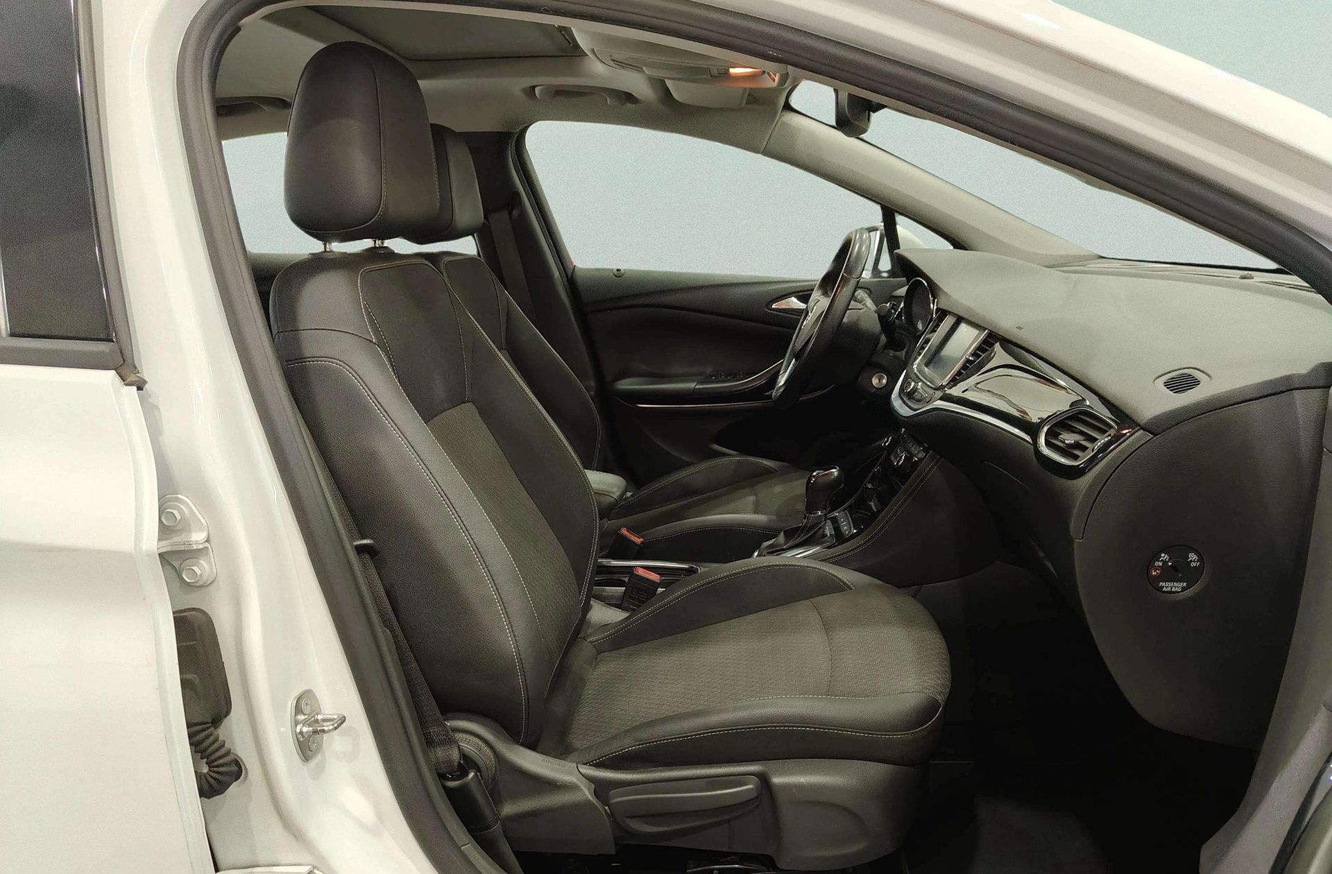 Opel Astra 1.4 Turbo Excellence - foto 17